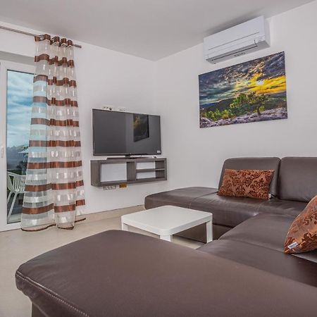Apartmani Kecman Crikvenica Exterior photo