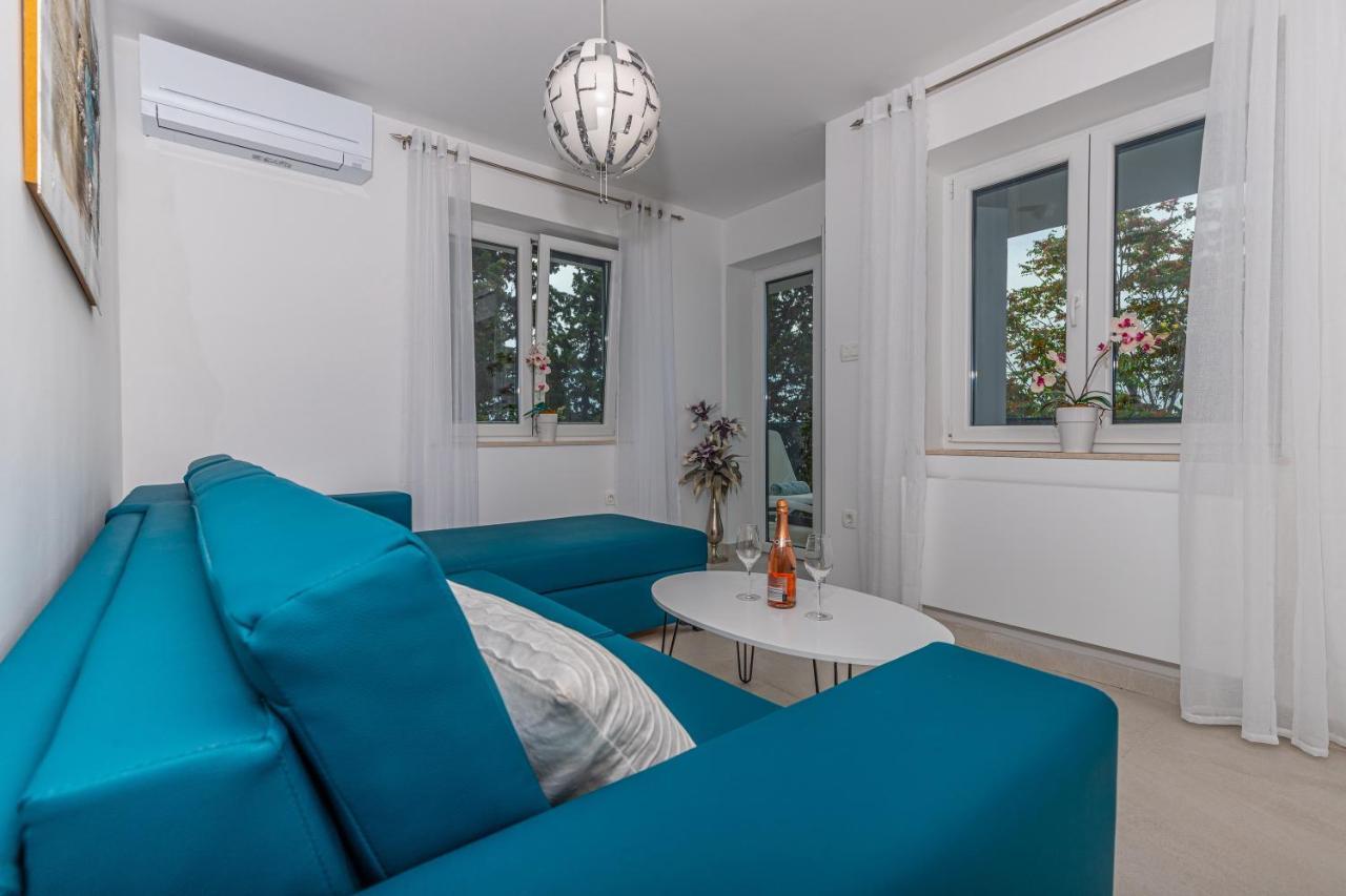 Apartmani Kecman Crikvenica Exterior photo