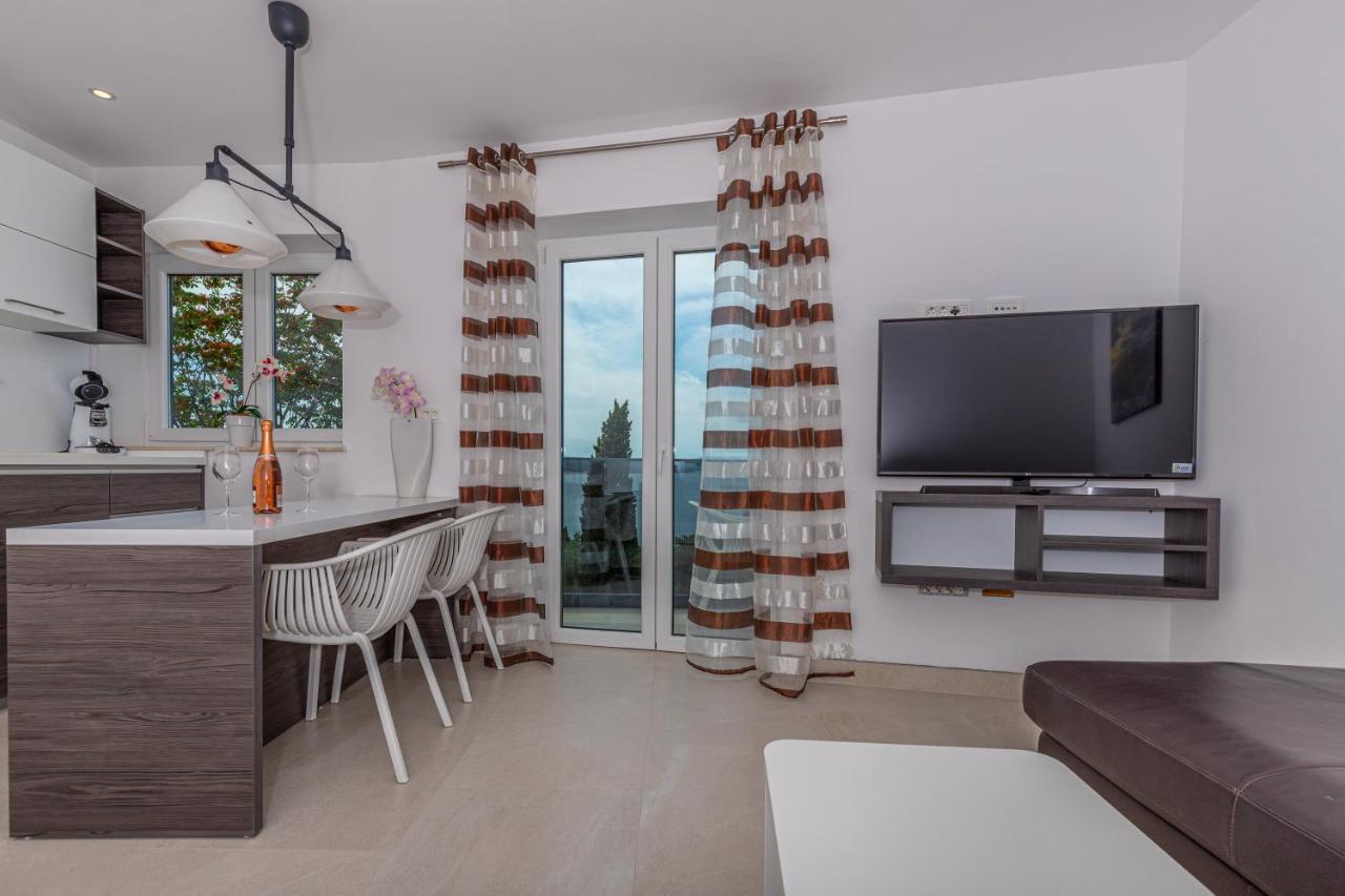 Apartmani Kecman Crikvenica Exterior photo