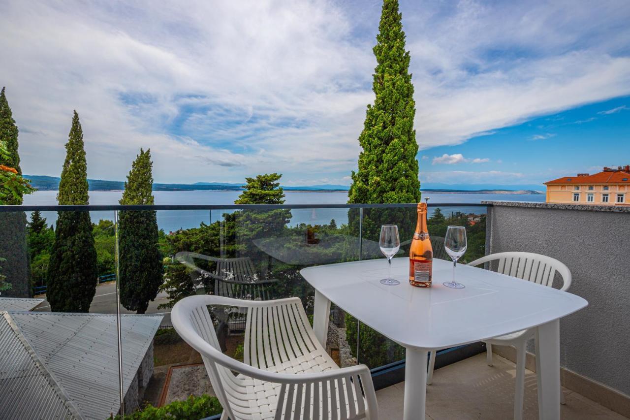 Apartmani Kecman Crikvenica Exterior photo