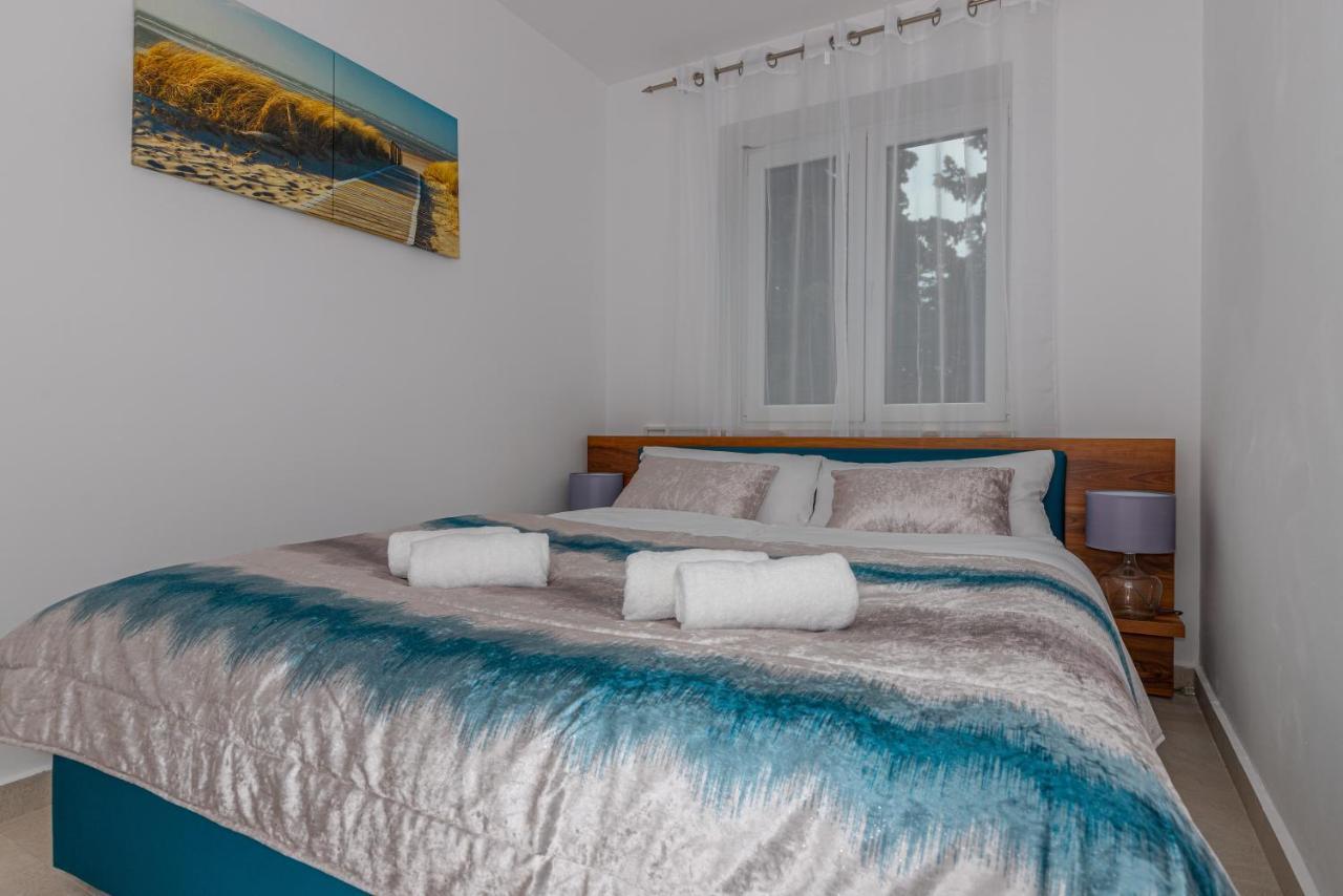 Apartmani Kecman Crikvenica Exterior photo