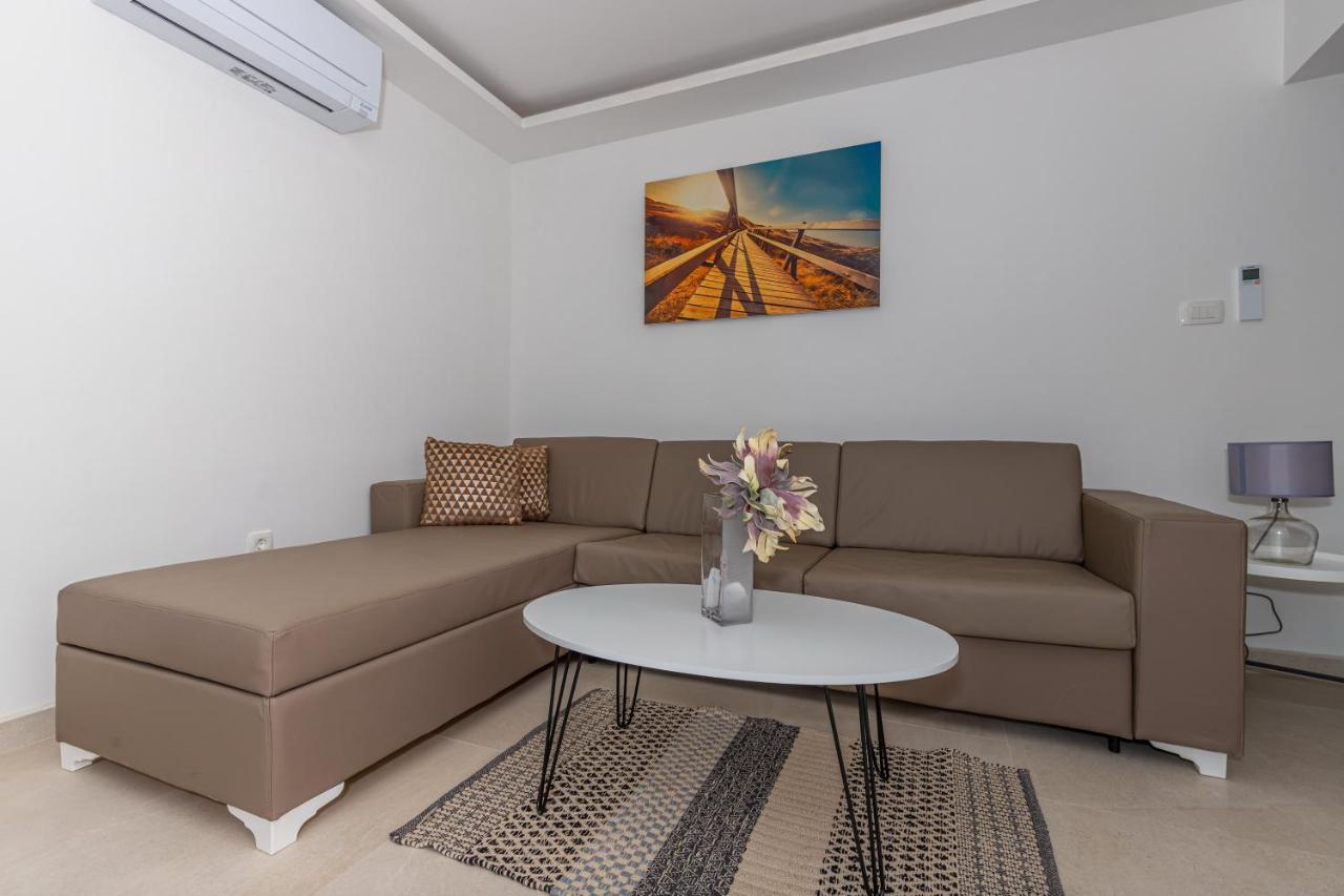 Apartmani Kecman Crikvenica Exterior photo