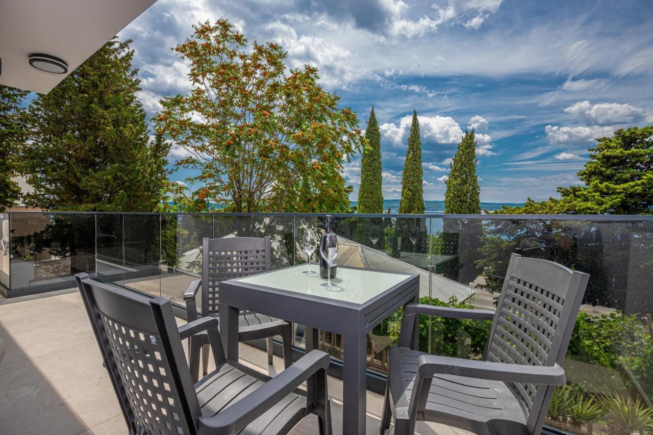 Apartmani Kecman Crikvenica Exterior photo