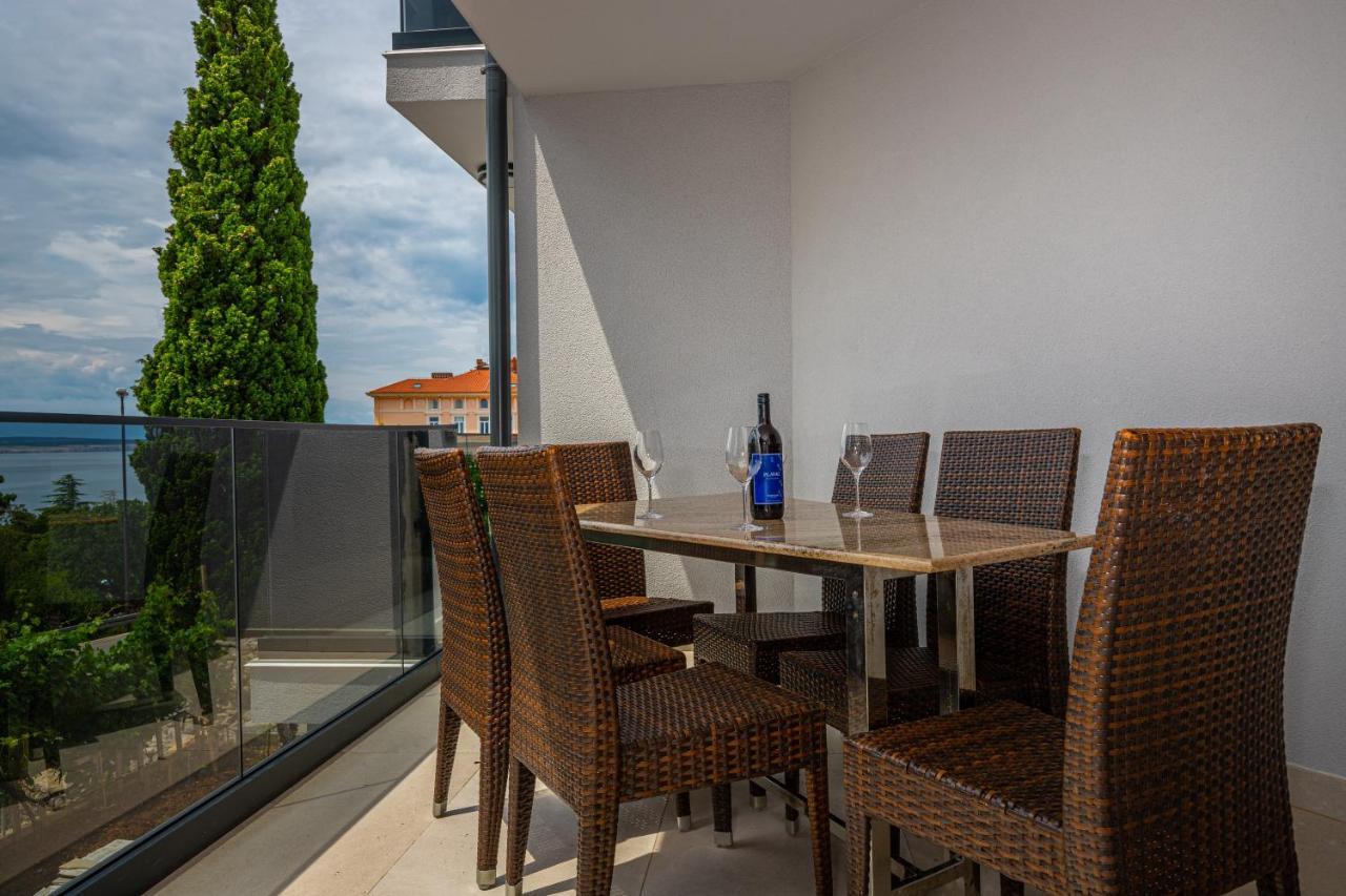 Apartmani Kecman Crikvenica Exterior photo