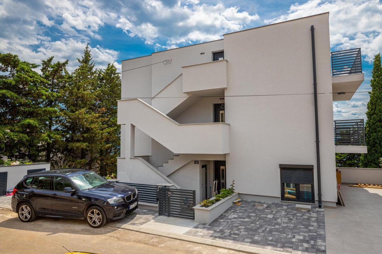 Apartmani Kecman Crikvenica Exterior photo